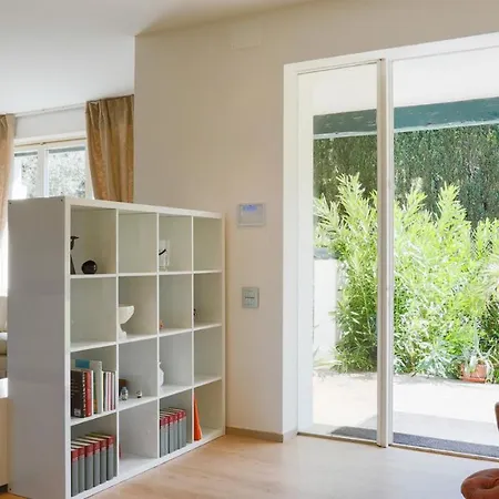 Sarah 102 Emma Villa