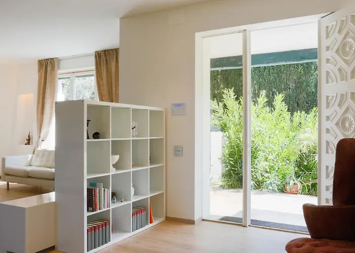 Sarah 102 Emma 빌라