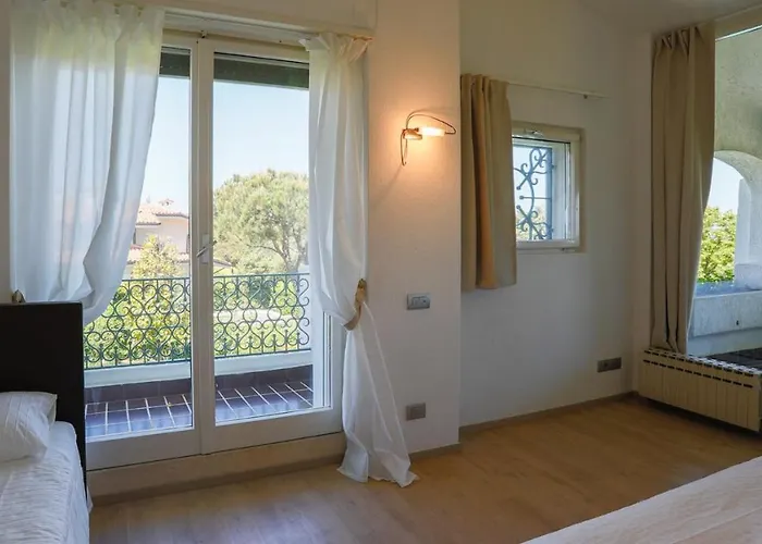 Sarah 102 Emma فيلة